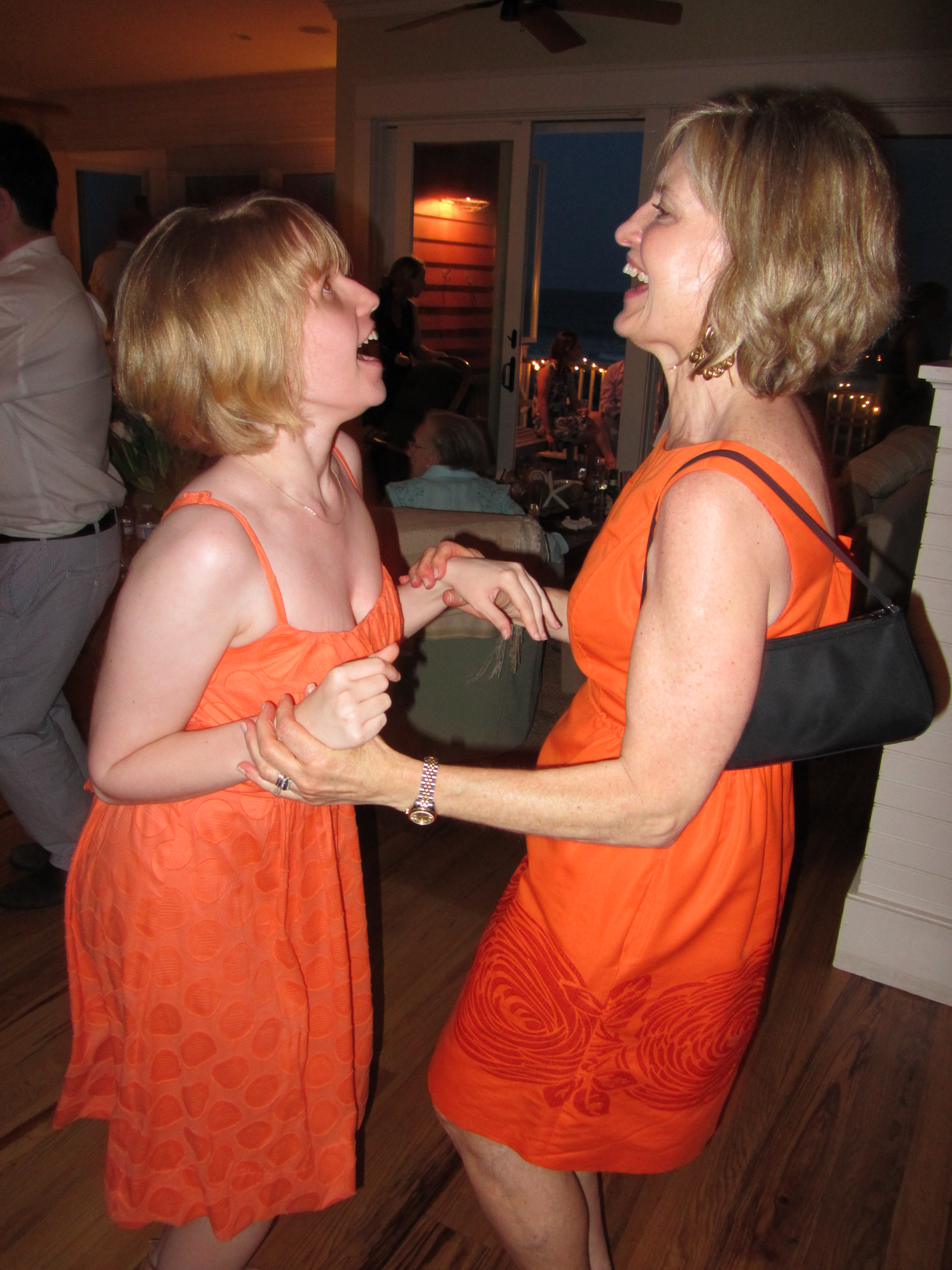 Taylor and Mom dancing Taylor and Mom dancing