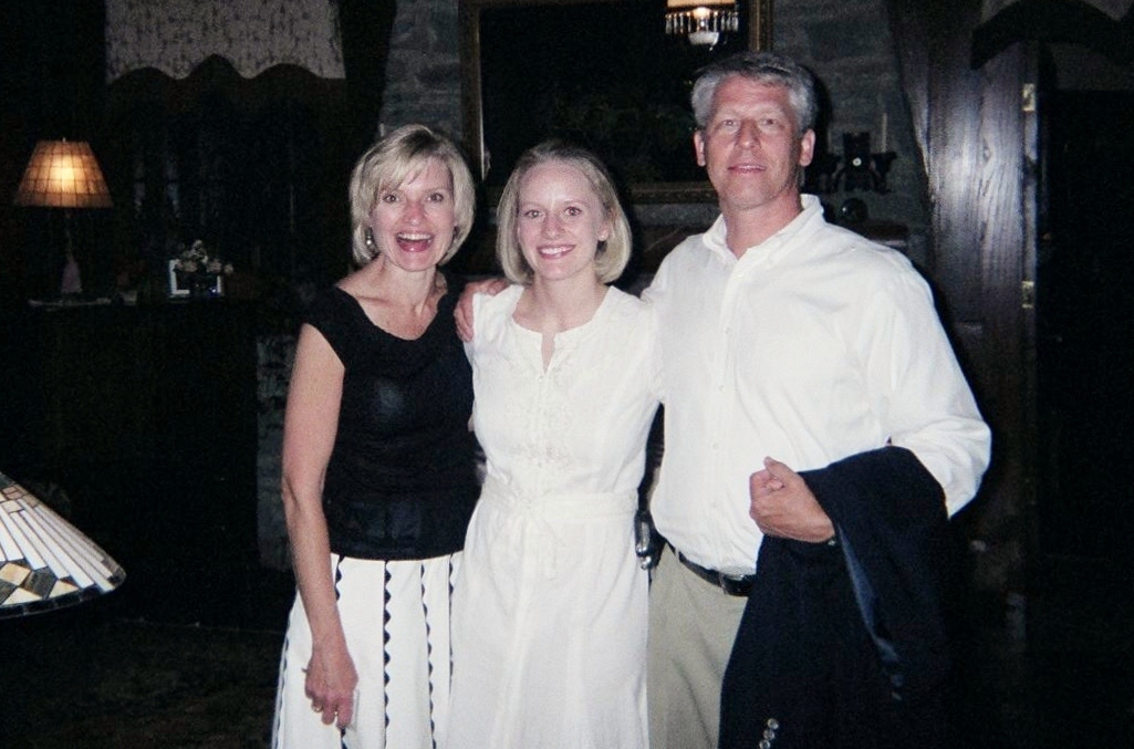 Mom and Dad at cake cutting